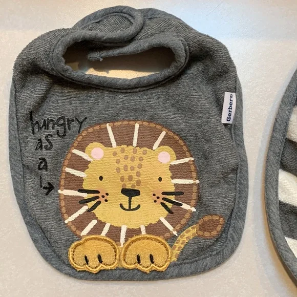 3 baby bibs - Picture 2 of 6